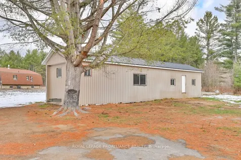 139 Glastonbury Road Addington Highlands ON K0H 2G0