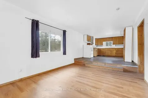 139 Glastonbury Road Addington Highlands ON K0H 2G0