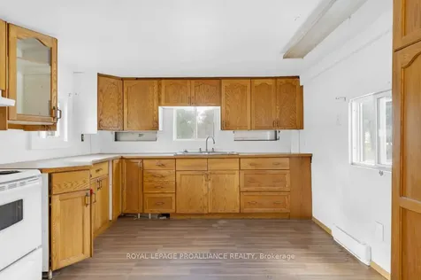 139 Glastonbury Road Addington Highlands ON K0H 2G0