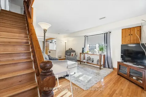 15 Gordon Street Belleville ON K8P 3E4