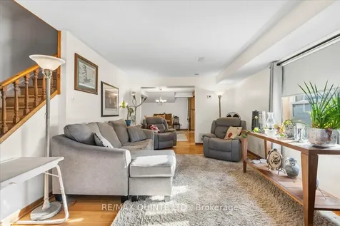 15 Gordon Street Belleville ON K8P 3E4