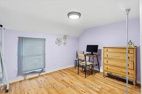 15 Gordon Street Belleville ON K8P 3E4