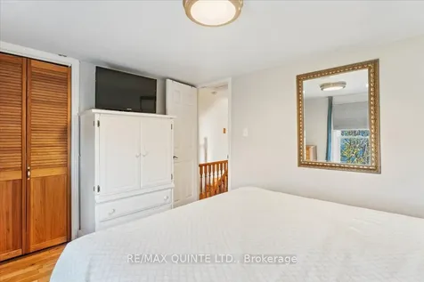 15 Gordon Street Belleville ON K8P 3E4