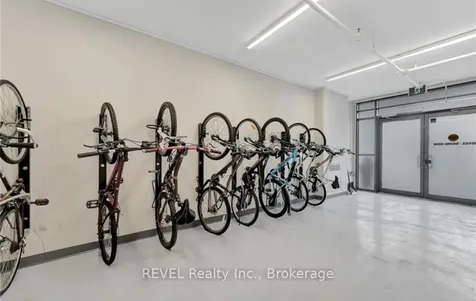 101 Shoreview Place Hamilton ON L8E 0K2