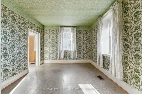 1804 Gore Road Hamilton ON N0B 2J0