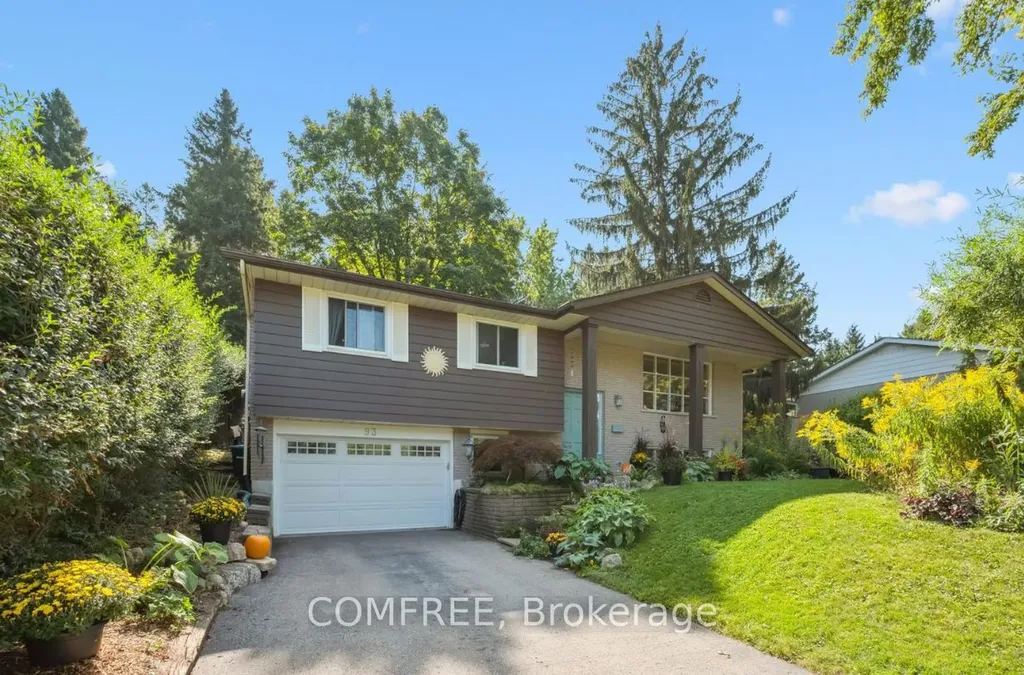 93 Water Street E Centre Wellington ON N0B 1S0