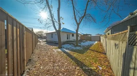 49 Alexander Drive Aylmer ON N5H 3G4