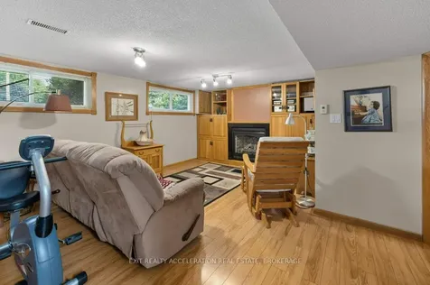 38 Thorncliffe Drive Belleville ON K8P 4L4