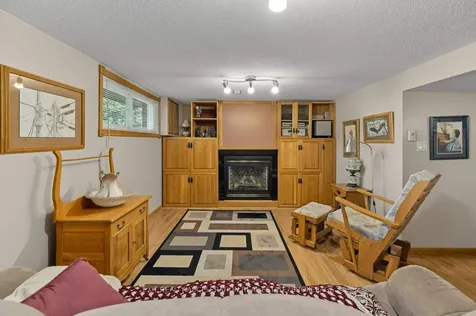 38 Thorncliffe Drive Belleville ON K8P 4L4