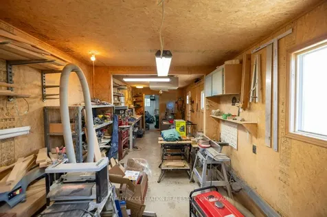 38 Thorncliffe Drive Belleville ON K8P 4L4