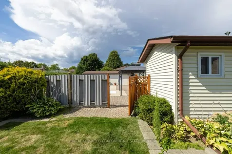 38 Thorncliffe Drive Belleville ON K8P 4L4