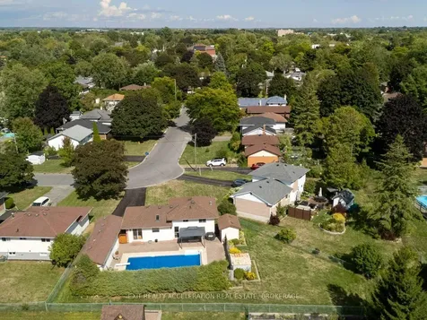 38 Thorncliffe Drive Belleville ON K8P 4L4