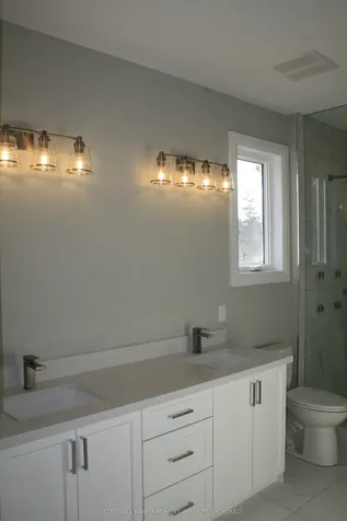 342 Bassett Avenue Fort Erie ON L2A 5L8