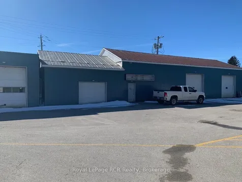 1010 9th Avenue W Georgian Bluffs ON N4K 2G0