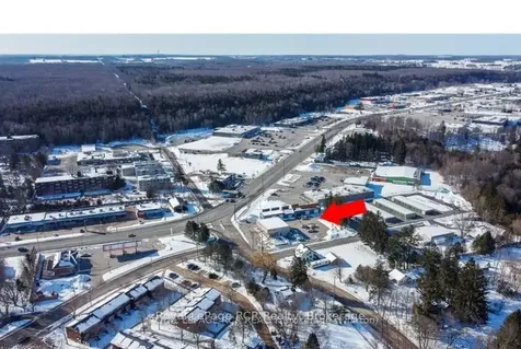 1010 9th Avenue W Georgian Bluffs ON N4K 2G0