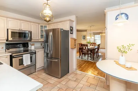 107 Milton Street Bracebridge ON P1L 2G4