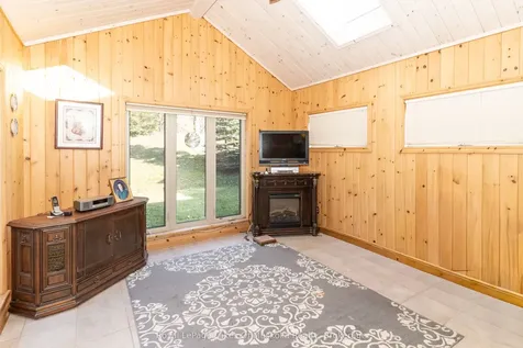 107 Milton Street Bracebridge ON P1L 2G4