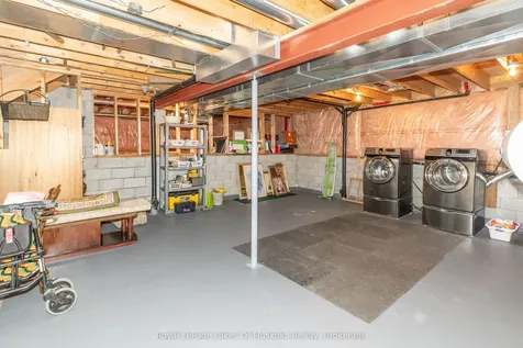 107 Milton Street Bracebridge ON P1L 2G4