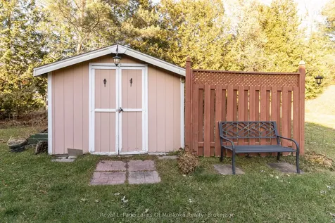 107 Milton Street Bracebridge ON P1L 2G4