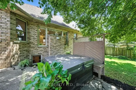 28 Macpherson Drive Brant ON N3L 4C6