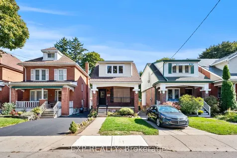 105 Rothsay Avenue Hamilton ON L8M 3G3