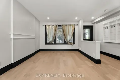 105 Rothsay Avenue Hamilton ON L8M 3G3