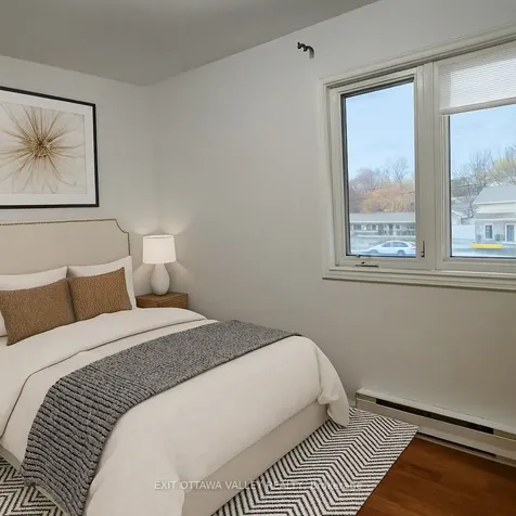 10 Charles Street Arnprior ON K7S 1A7