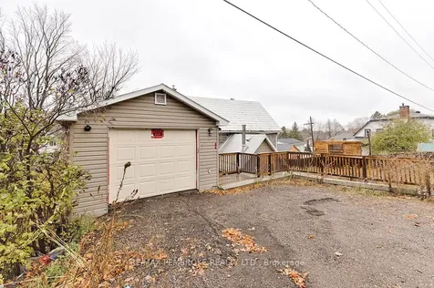 131 Bonnechere Street W Bonnechere Valley ON K0J 1T0