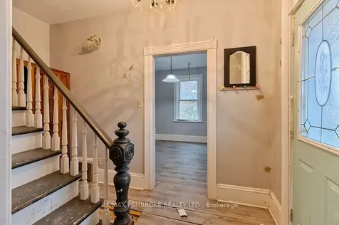 131 Bonnechere Street W Bonnechere Valley ON K0J 1T0