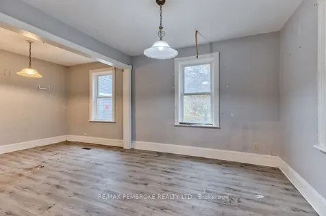 131 Bonnechere Street W Bonnechere Valley ON K0J 1T0