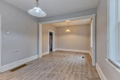 131 Bonnechere Street W Bonnechere Valley ON K0J 1T0