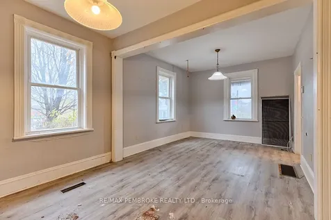 131 Bonnechere Street W Bonnechere Valley ON K0J 1T0