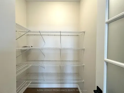 16 Peace River Street Belleville ON K8N 0V6