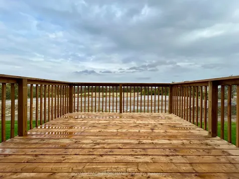 16 Peace River Street Belleville ON K8N 0V6