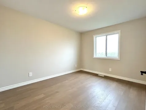 16 Peace River Street Belleville ON K8N 0V6