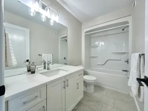 16 Peace River Street Belleville ON K8N 0V6