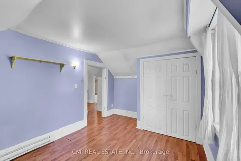 27 Wellington Street Asphodel-norwood ON K0L 2V0