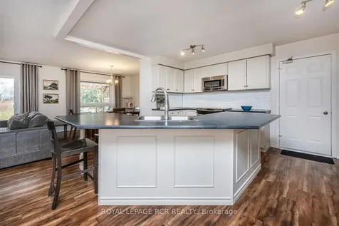 15 James Street Amaranth ON L9W 3Z1