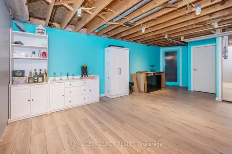 15 James Street Amaranth ON L9W 3Z1