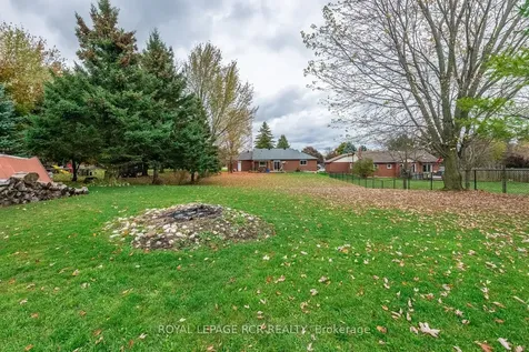 15 James Street Amaranth ON L9W 3Z1