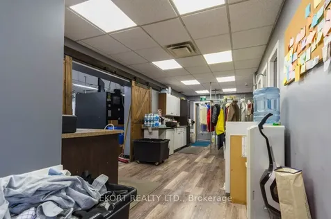 112 College Street W Belleville ON K8P 2G5