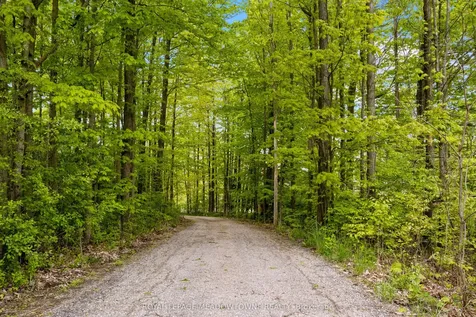 4711 Watson Road S Puslinch ON N0B 2J0