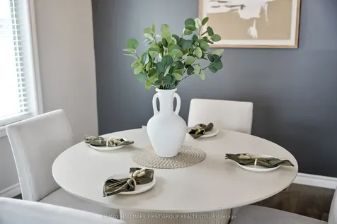 10 Walnut Crescent Belleville ON K8N 0E3