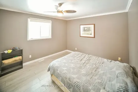 1920 Melwood Road Adelaide Metcalfe ON N7G 3H5