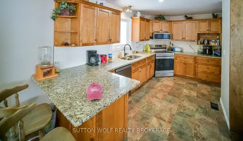 1920 Melwood Road Adelaide Metcalfe ON N7G 3H5