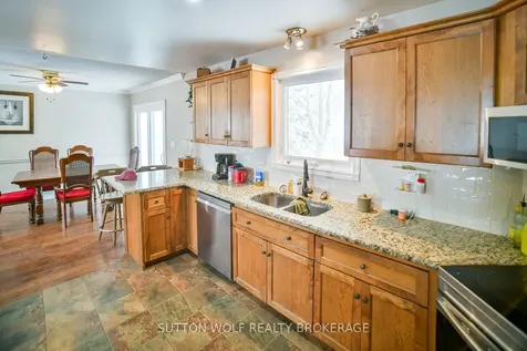 1920 Melwood Road Adelaide Metcalfe ON N7G 3H5