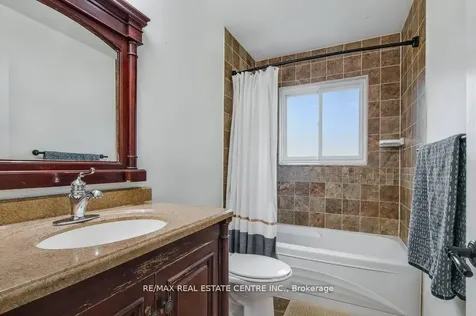 112 York Street Guelph/eramosa ON N0B 1P0