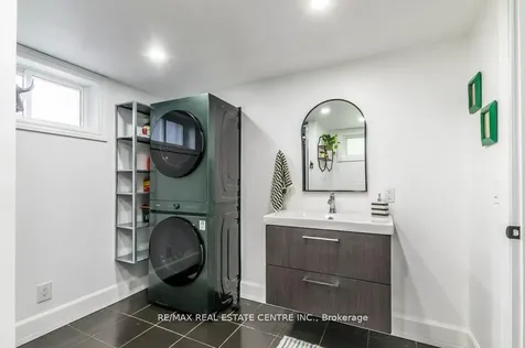 112 York Street Guelph/eramosa ON N0B 1P0