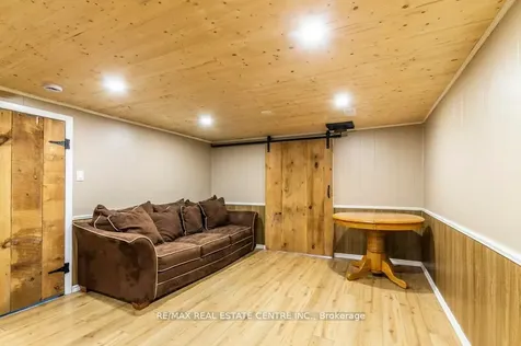 112 York Street Guelph/eramosa ON N0B 1P0