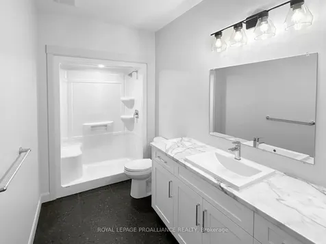 37 Deerview Drive Quinte West ON K8V 5P4
